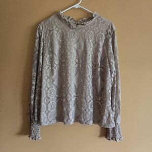 Ultra Pink top, size XL.